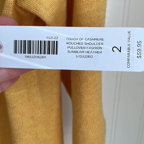 CHICO’S Touch of cashmere NWT ruched shoulder V neck sunbeam heather size 2 (L) - Picture 4 of 13